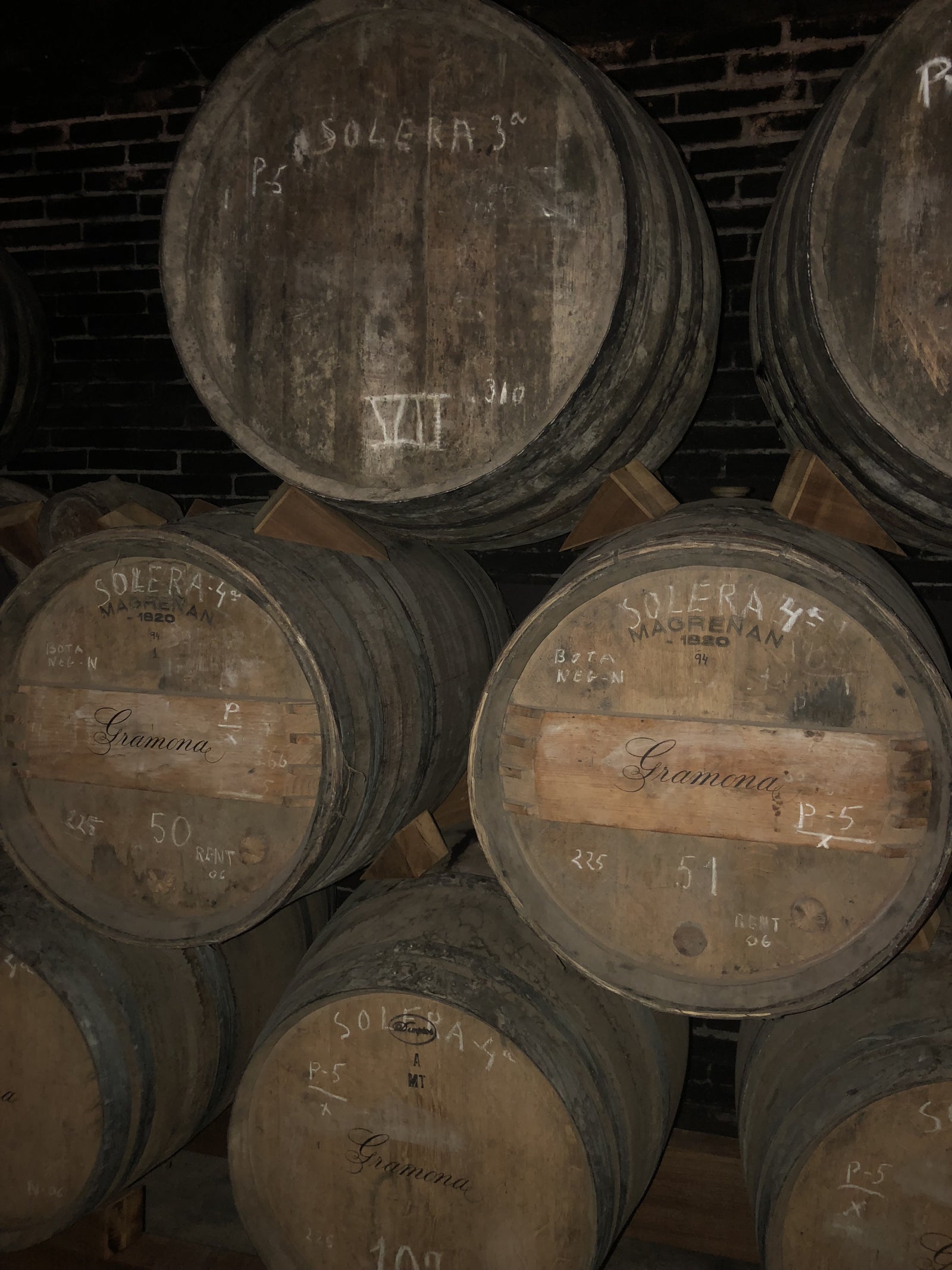 Bótes de vi ranci de Gramona