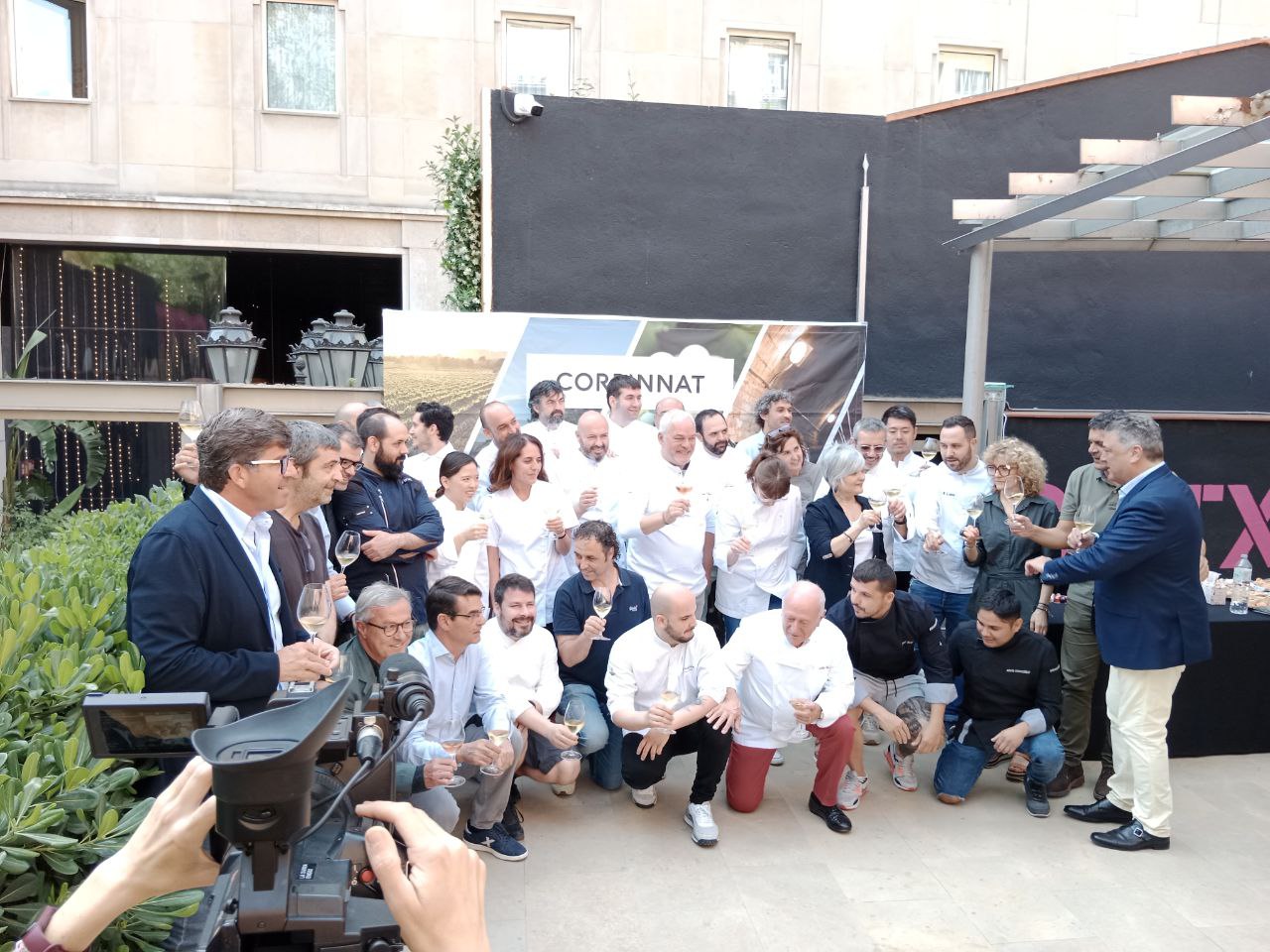 La presentació del 2n Festival Gastronòmic Corpinnat ha reunit elaboradors i xefs per celebrar el seu projecte conjunt | A.S.
