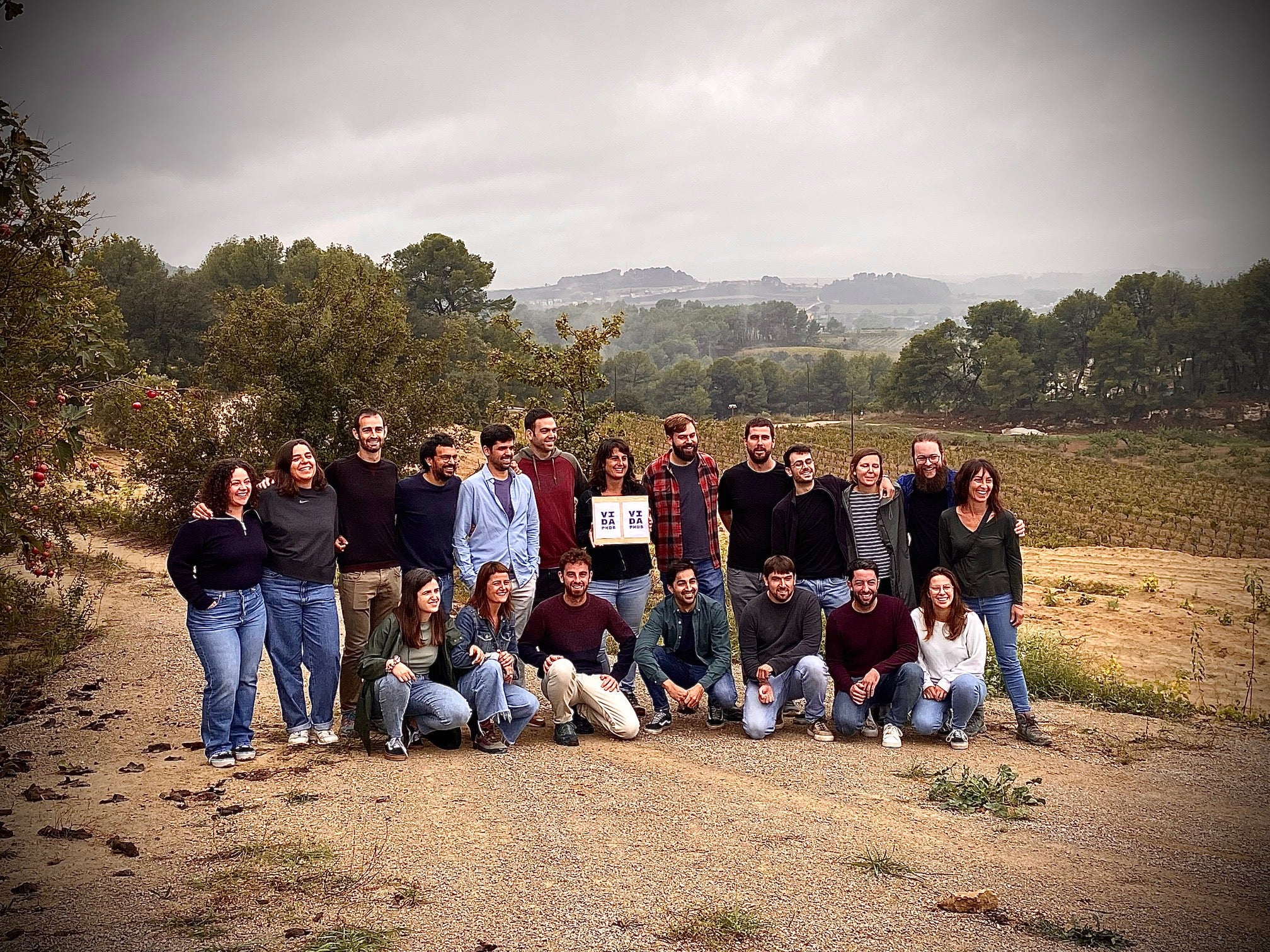 Els vinyerons i elaboradors que s'han unit en aquest projecte anomenat 'Vida Penedès' | Foto: E.V.