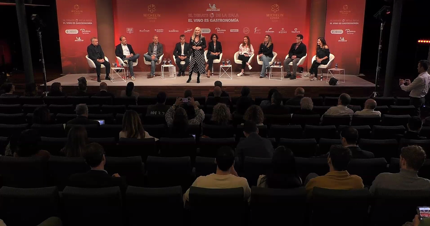 La Guia Michelin ha aprofitat un debat sobre vi i gastronomia per anunciar que, enguany, començarà a donar un premi especial al millor sommelier