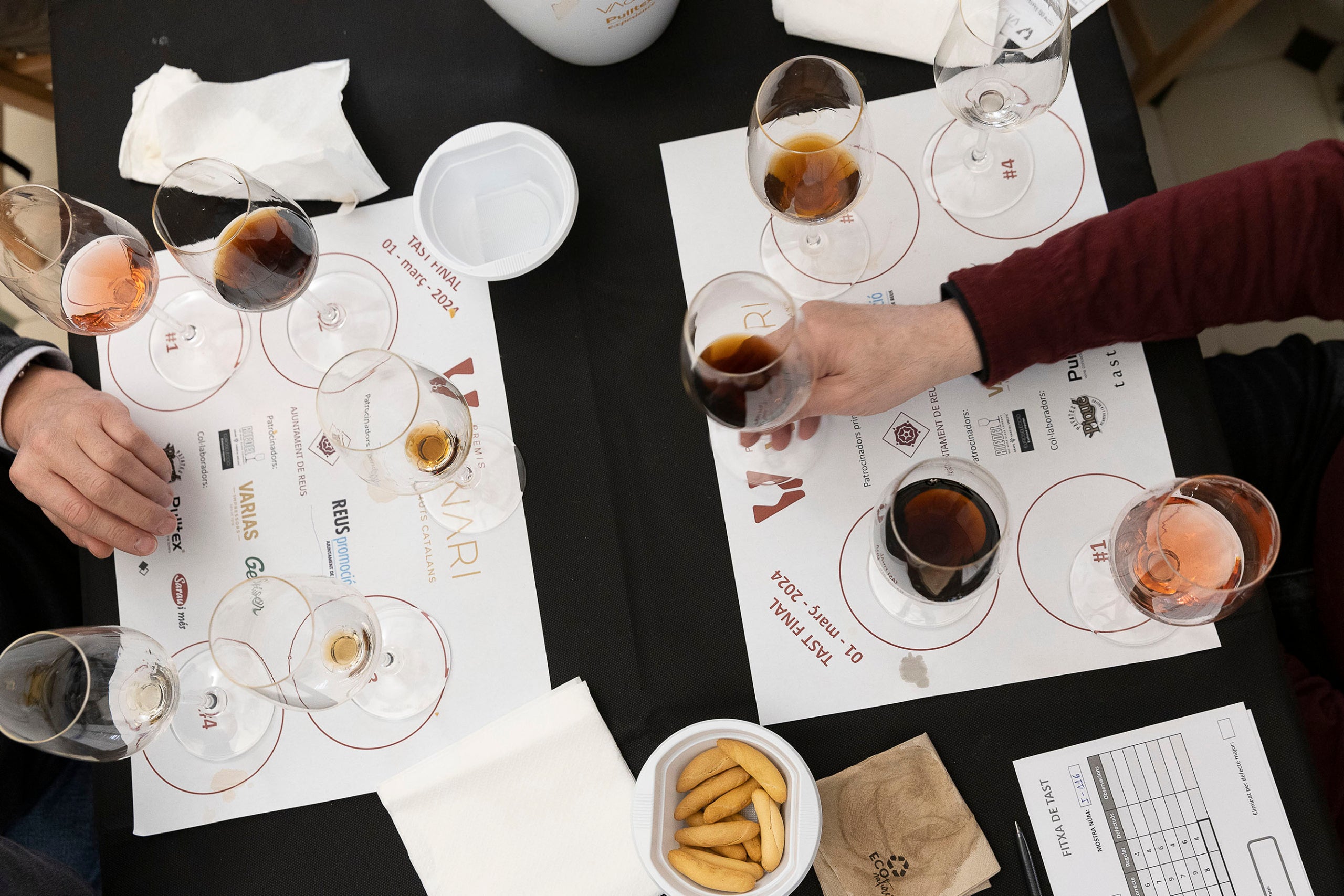 Tast final dels Premis Vinari als Millors Vermuts a l'estació enològica de Reus.
01.03.2024, Reus

foto: Jordi Play