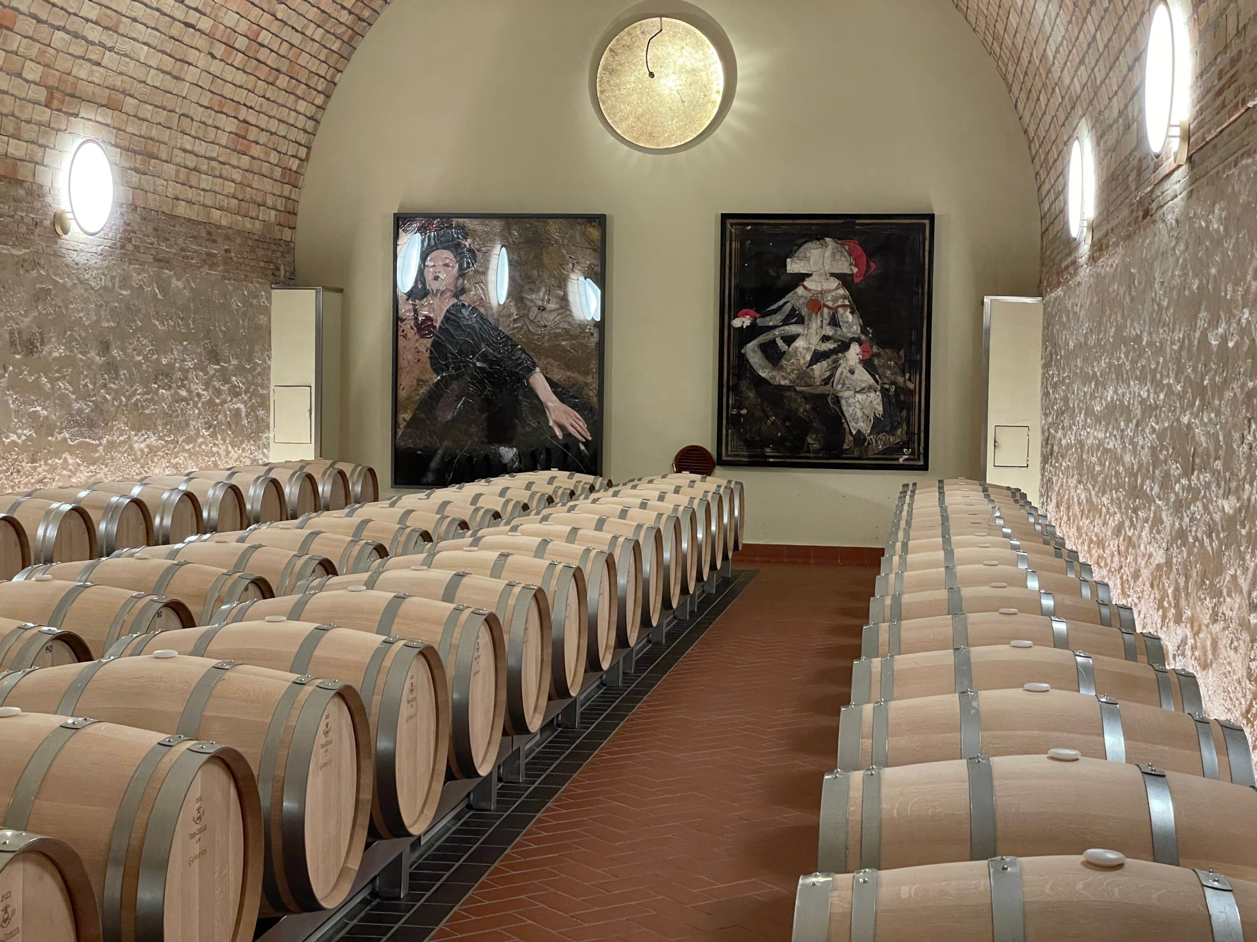 Una de les sales de botes del celler Vega Sicilia | Rafa Gimena 