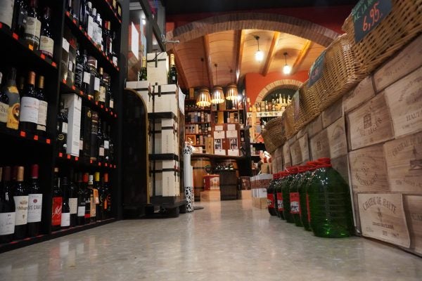 Imatge de la botiga especialitzada en vi de Martorell, Enoteca Divins / Pàgina web
