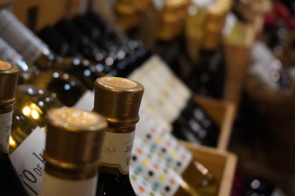 Imatge de la botiga especialitzada Enoteca Divins de Martorell / Pàgina web