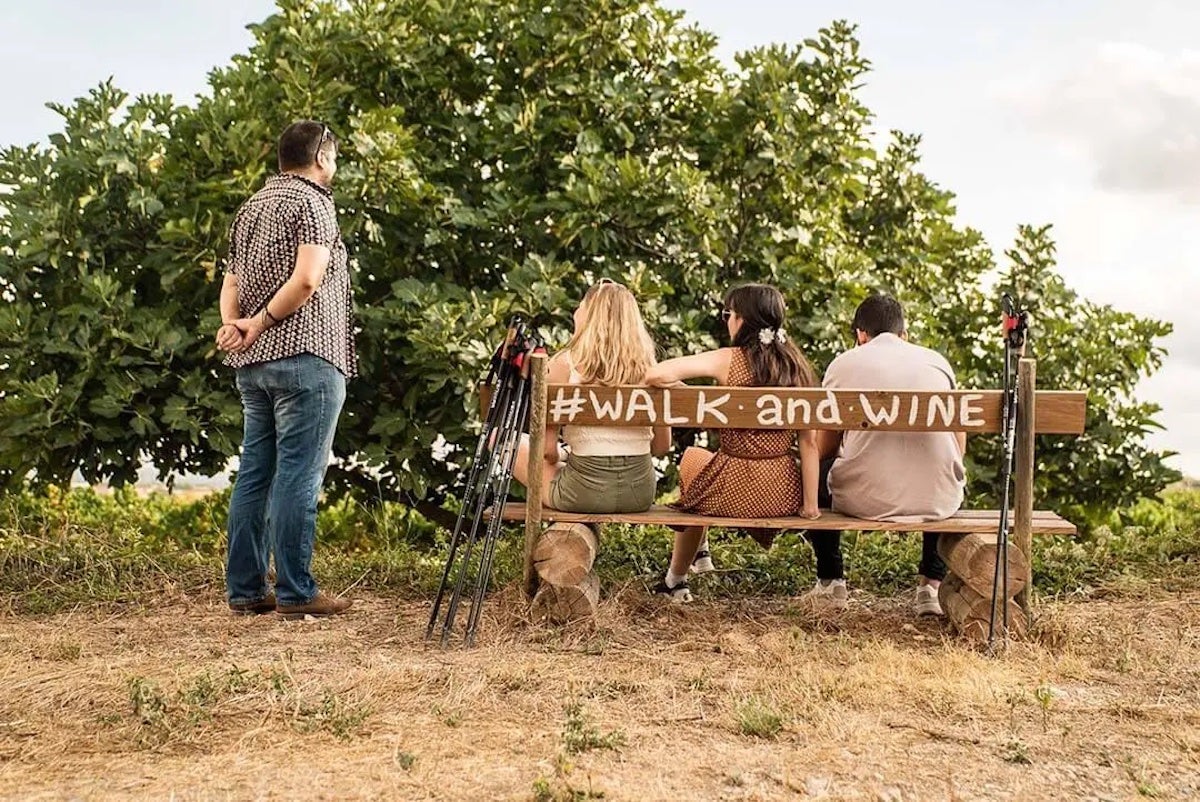 Imatge del final de l'experiència anomenada 'Walk and Wine' del celler Mas Vicenç / Cedida