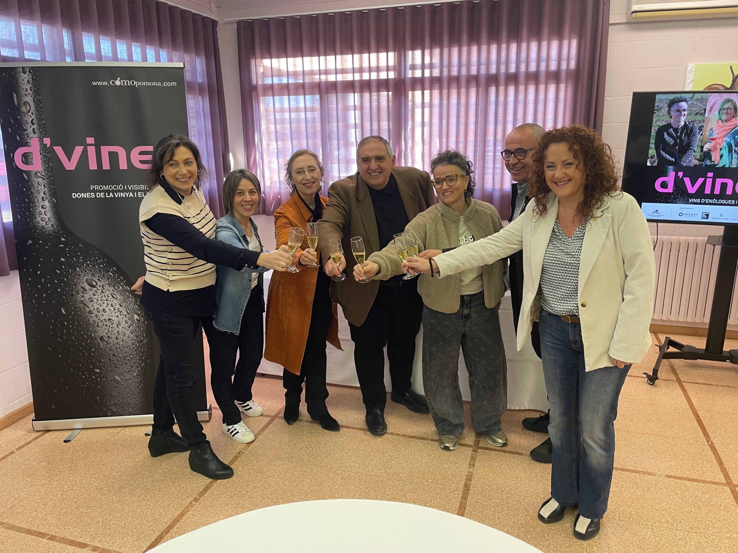 Grup de dones celleristes lleidatanes en la presentació de la Trobada d'vines 2026 / Cedida