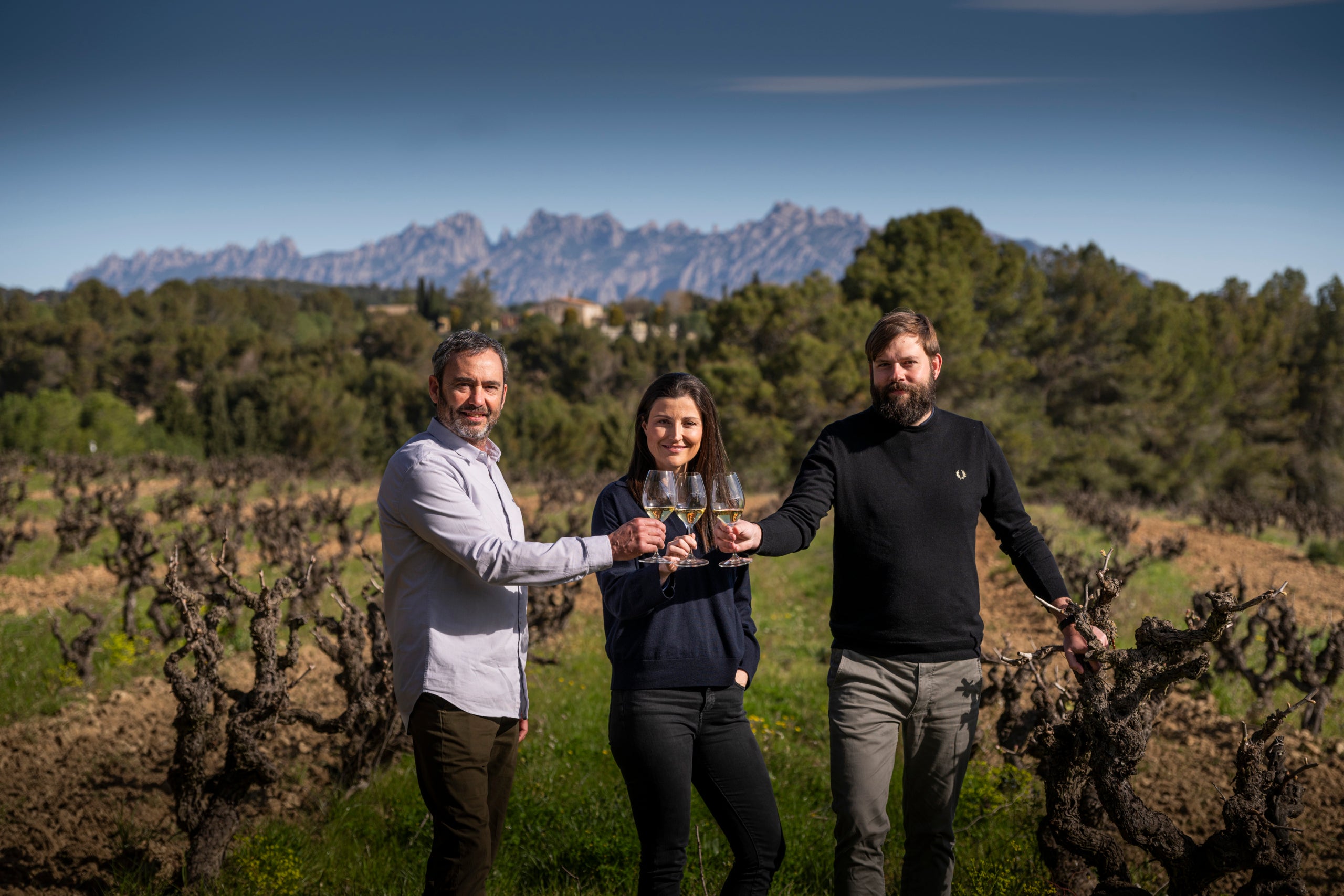 Pere Llopart, president de Corpinnat; Meritxell Juvé, directora de Juvé & Camps; i Roc Gramona, vicepresident de Corpinnat / Cedida