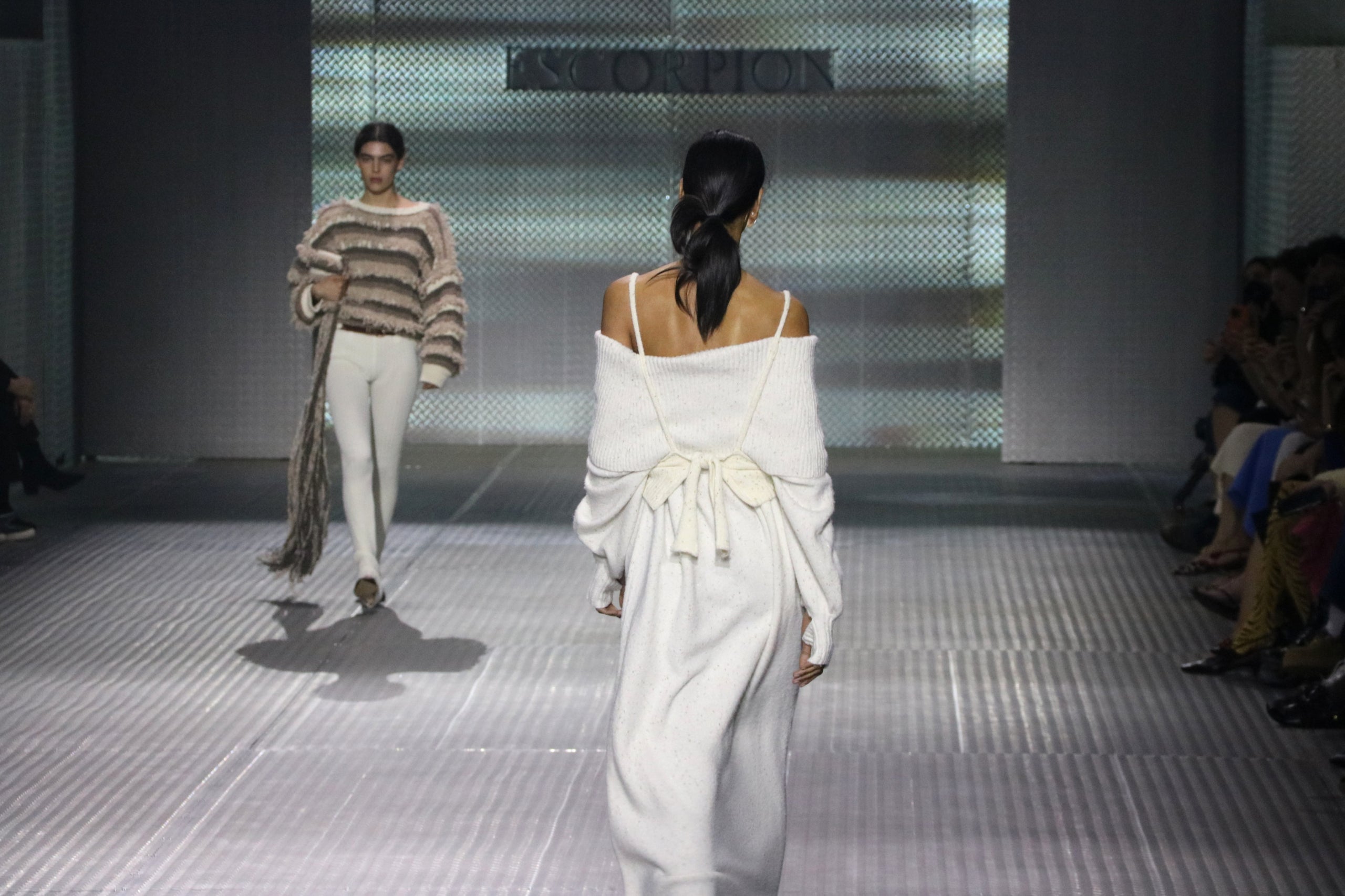 La desfilada d'Escorpion a la 080 Barcelona Fashion / ACN (Maria Asmarat)