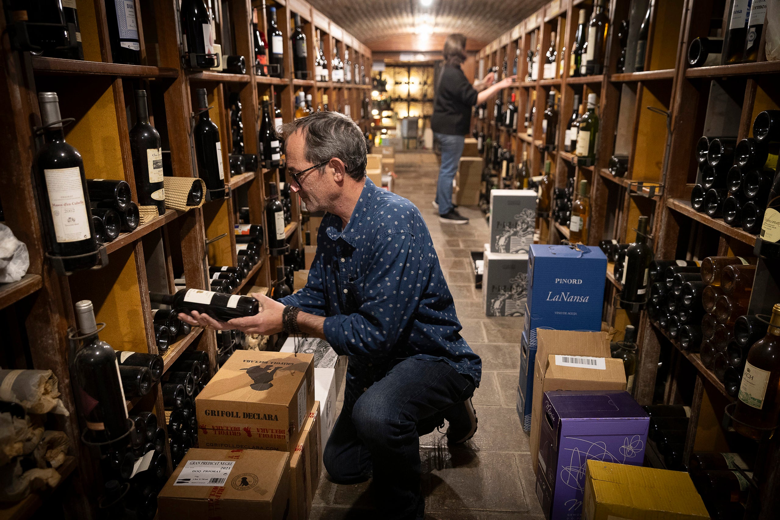 Vermutería Cal Pere Tarrida, Premio Vinari Mejor Vermutería de Catalunya 2026.
Joffre y Jordina Tarrida, propietarios y sumilleres.
07.04.2026, El Prat de Llobregat
foto: Jordi Play