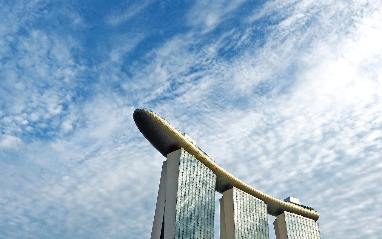 Imatge del famós complexe d'edificis Marina Bay Sands a Singapur / pixabay