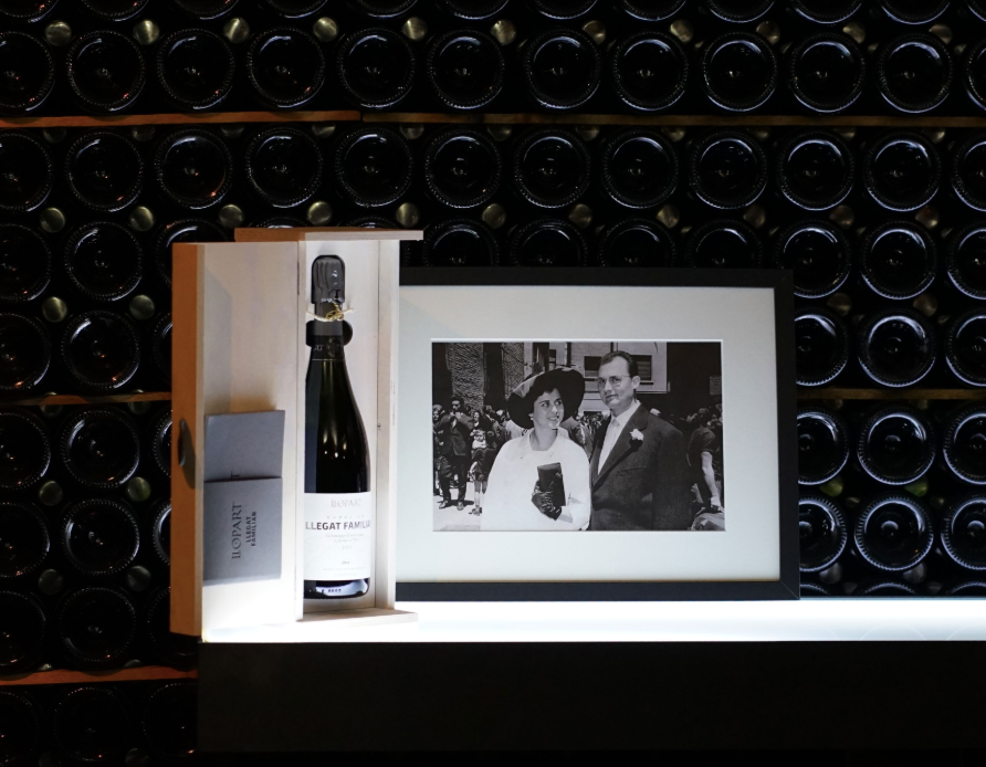 Llegat Familiar és un escumós de Llopart dedicat a la cinquena generació de la família a Pere i Jacinta Llopart, pares dels actuals elaboradors del celler / Cedida