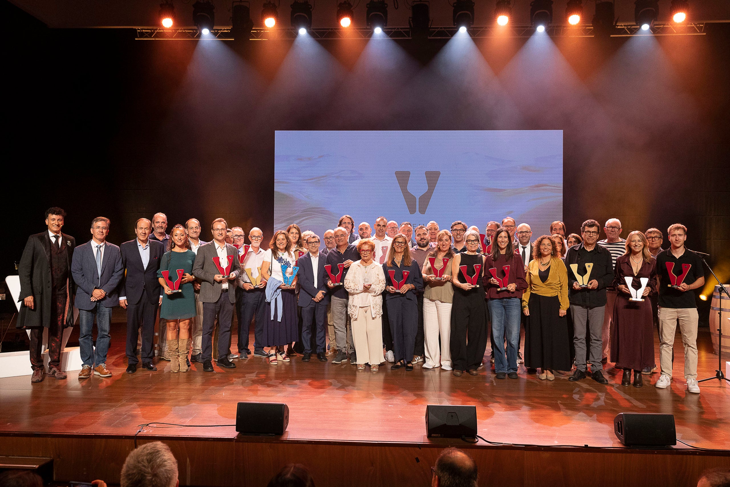 Gala de lliurament dels XIV Premis Vinari a l'auditori de Vilafranca.
02.10.2026, Vilafranca del Penedès

foto: Jordi Play